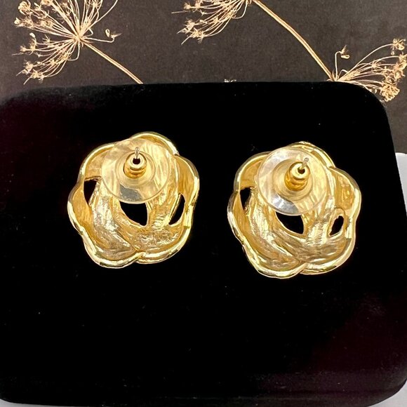 Navy Blue and Swirled Gold Enamel Earrings - Picture 3 of 3